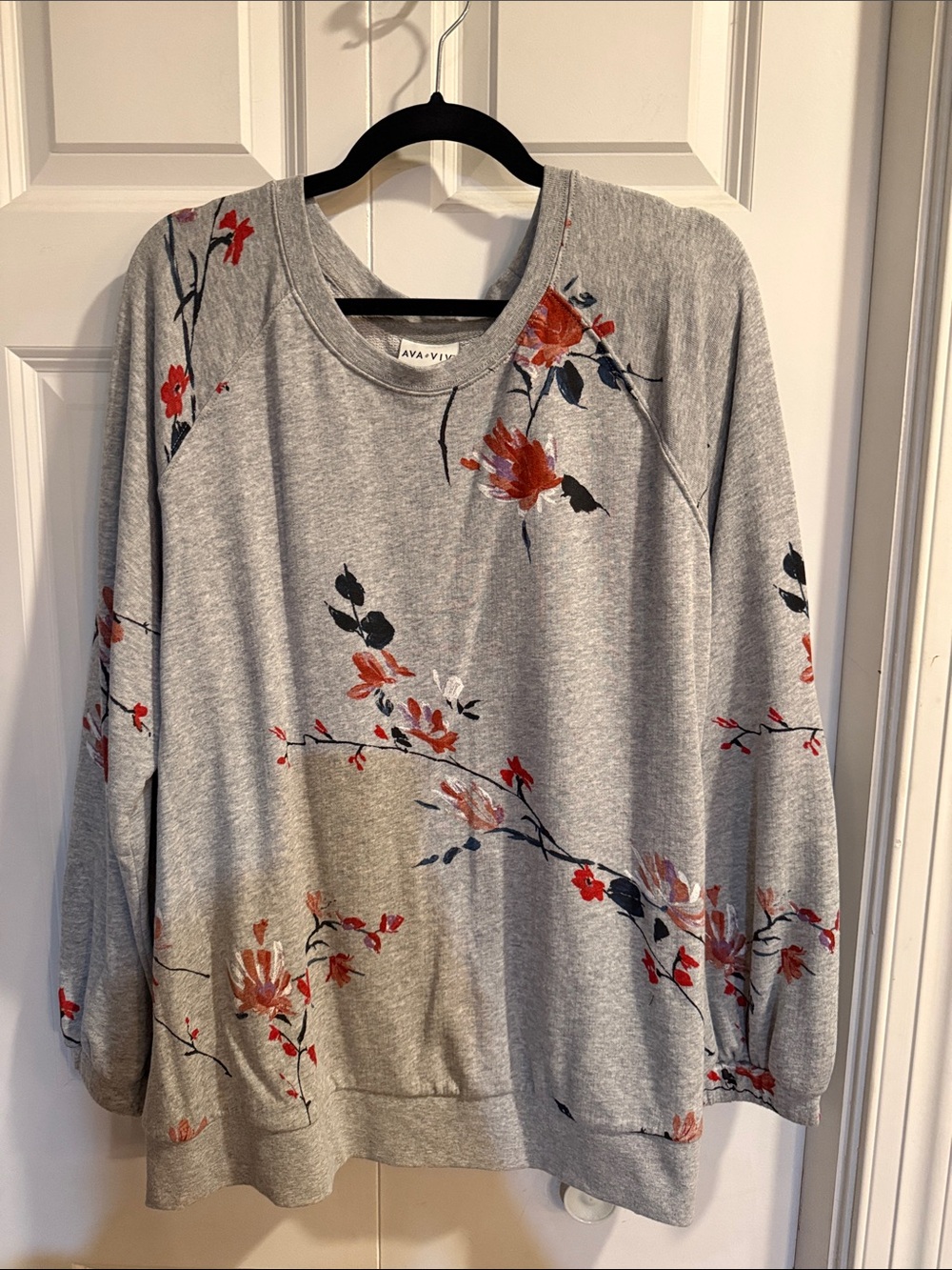 Ava & Viv Gray Sweatshirt with Red Floral Print